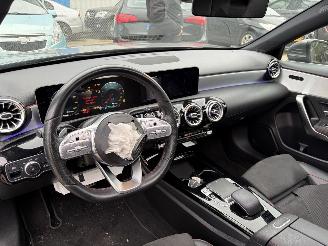 Mercedes A-klasse 250e Premium Plus AMG picture 11