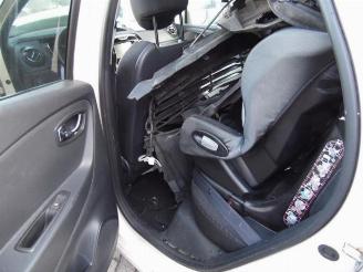 Renault Captur Captur (2R), SUV, 2013 0.9 Energy TCE 12V picture 25