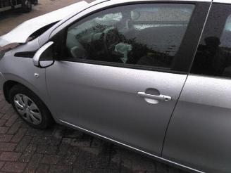 Peugeot 108 108, Hatchback, 2014 1.0 12V picture 14
