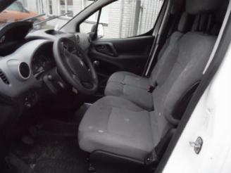 Peugeot Partner Partner (GC/GF/GG/GJ/GK), Van, 2008 / 2018 1.6 HDI 90 picture 16