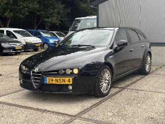 Unfallwagen Alfa Romeo 159 1.7 T Centenario 200PK! sportwagen 2010/1