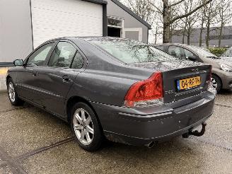 Volvo S-60 2.0T MOMENTUM AUTOMAAT! RIJDBAAR picture 7
