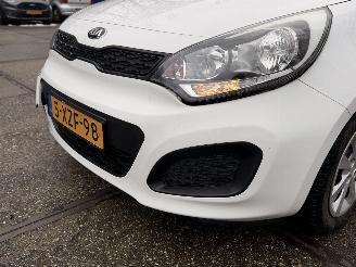 Kia Rio 1.2 CVVT Comfortline Airco NAP! picture 4