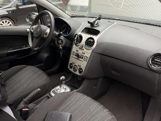 Opel Corsa 1.2-16V Enjoy, automaat picture 18