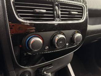 Renault Clio 0.9 TCe Zen PDC NAVI DAB+ RIJDBAAR! picture 27