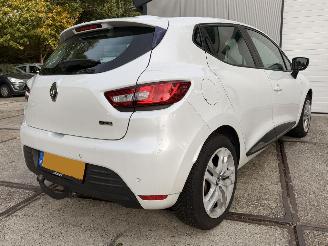Renault Clio 0.9 TCe Zen PDC NAVI DAB+ RIJDBAAR! picture 11