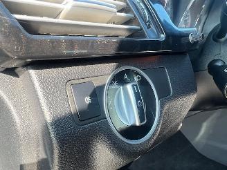 Mercedes E-klasse 200 CGI BUSINESS CLASS AVANTGARDE picture 17