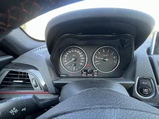 BMW 1-serie 114i EDE High Executive picture 11
