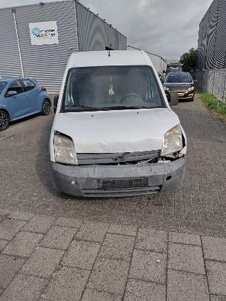 Ford Transit Connect T230L 1.8 tdci met schade picture 2