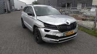 Unfallwagen Skoda Karoq 1.5 Autom Sportline dealer auto supernetjes! 2019/1