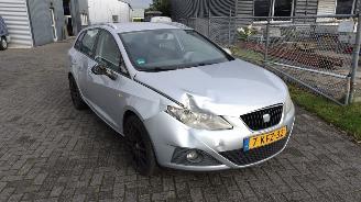 krockskadad bil auto Seat Ibiza ST Style 158000 km luxe uitvoering!! 2011/1