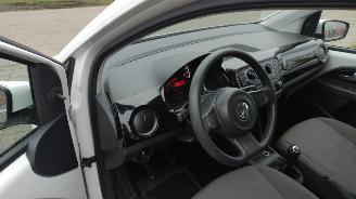 Volkswagen Up! Groove Up! BIM 1.0 nette auto!! picture 10