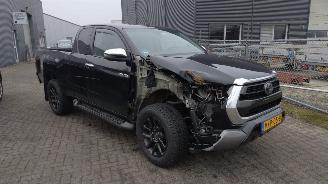 Coche accidentado Toyota Hilux 2.4 d-4d XC Proffesional 87 km super mooi auto! 2021/1