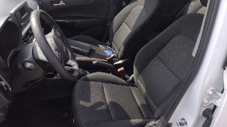 Kia Picanto 1.0DPI Comforline mooie auto !! picture 10