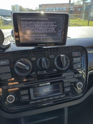 Volkswagen Up! 1.0 MPI Navi/PDC/Airco/Cruise Elek pakket Mooi! picture 23