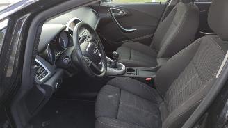 Opel Astra 1.4 Turbo Sport Cosmo Leuke auto motor loopt auto rijdt! picture 11