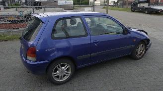 Toyota Starlet 1.3 3 deurs rijdt goed picture 7