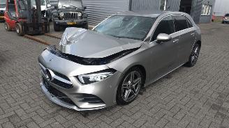 skadebil auto Mercedes A-klasse A200 AMG 2020 100.000 km! 2020/1