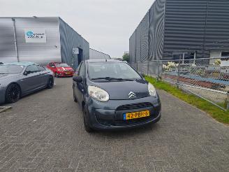 uszkodzony samochody osobowe Citroën C1  2010/1