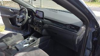 Ford Kuga 2.5 Phev ST Line 50.000 km Zeer luxe auto rijdbare schade!! picture 22