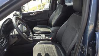Ford Kuga 2.5 Phev ST Line 50.000 km Zeer luxe auto rijdbare schade!! picture 11