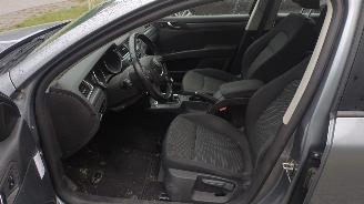 Skoda Superb 1.6 Tdi nette auto geen schade koppeling versleten picture 9