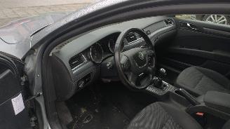 Skoda Superb 1.6 Tdi nette auto geen schade koppeling versleten picture 8