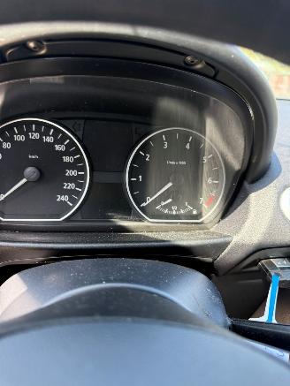 BMW 1-serie 116i picture 11