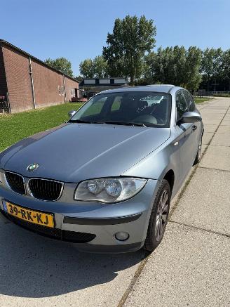 BMW 1-serie 116i picture 3