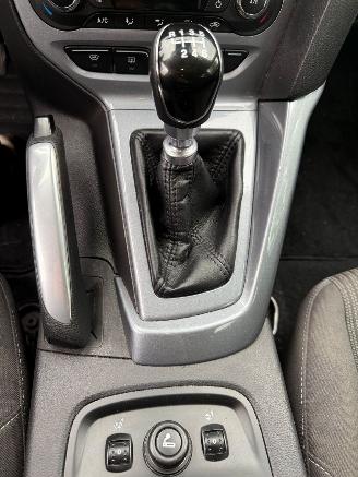 Ford Focus  picture 11