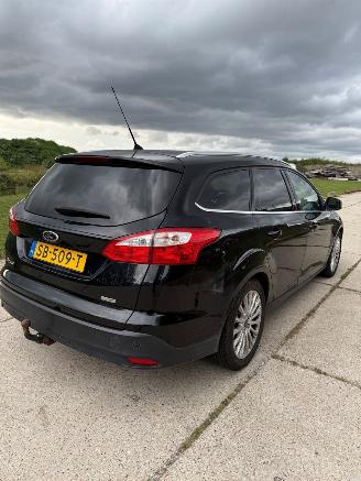 Ford Focus  picture 6