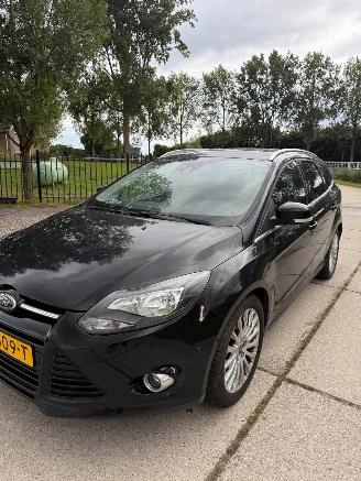Ford Focus  picture 3