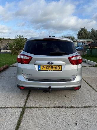 Ford C-Max 1.0 Ti-VCT Ecoboost picture 4