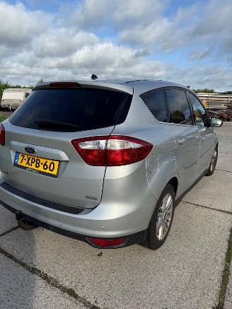 Ford C-Max 1.0 Ti-VCT Ecoboost picture 6