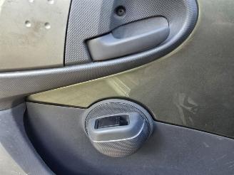 Citroën C1 1.0 Hatchback picture 9