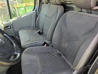 Opel Vivaro 2.0 CDTI picture 12