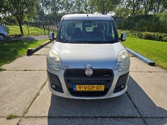 skadebil bedrijf Fiat Doblo 1.6D Multijet 2010/2