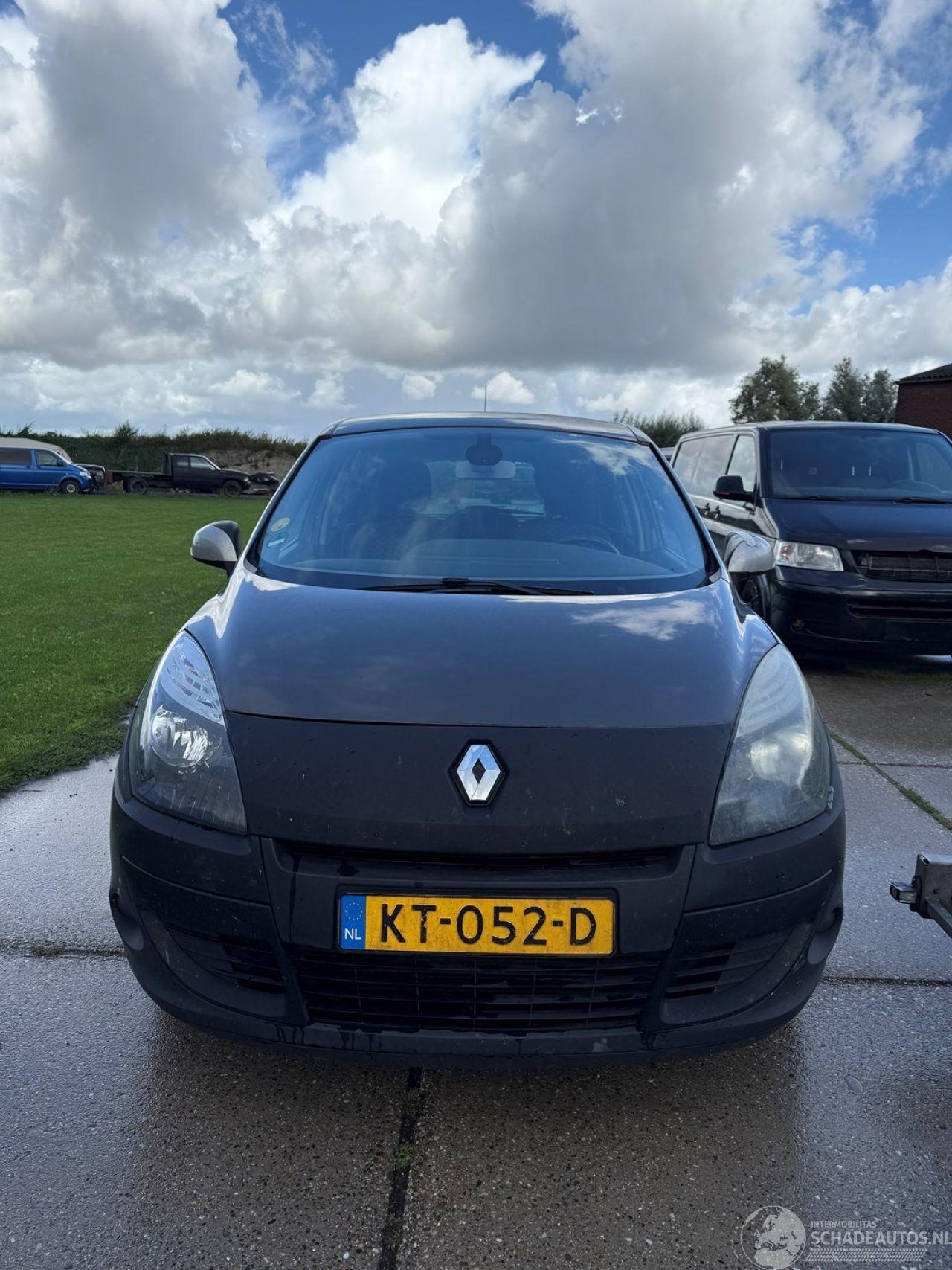 Renault Scenic 1.5 dCi