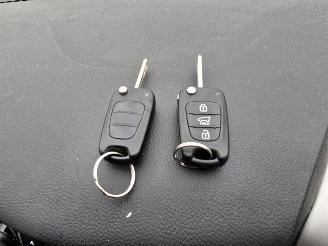 Hyundai I-30  picture 12