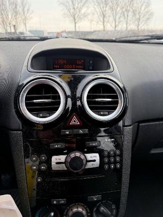 Opel Corsa 1.4 picture 9