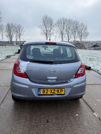 Opel Corsa 1.4 picture 4
