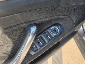 Ford Mondeo  picture 11