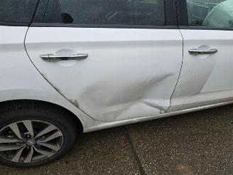 Hyundai I-30 i30 (PDEB5/PDEBB/PDEBD/PDEBE), Hatchback, 2016 1.0 T-GDI 12V picture 7