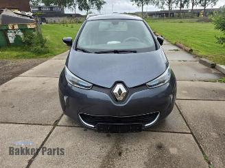 Salvage car Renault Zoé Zoe (AG), Hatchback 5-drs, 2012 R90 2017/7