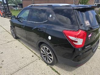 Ssang yong Tivoli 1.5 e-XGDi picture 2