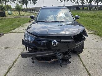 Schadeauto Ssang yong Tivoli 1.5 e-XGDi 2018/1