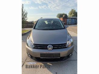 Salvage car Volkswagen Golf plus Golf Plus (5M1/1KP), MPV, 2005 / 2013 1.4 TSI 122 16V 2011/6