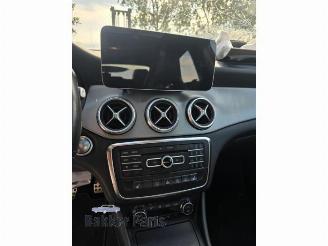 Mercedes Cla-klasse CLA (117.3), Sedan, 2013 / 2019 2.0 CLA-250 Turbo 16V picture 12