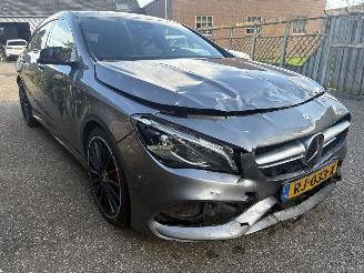 Mercedes AMG CLA  45 AMG  4-MATIC 381 PK AUTOMAAT PANORAMA picture 1