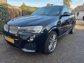Auto incidentate BMW X4 M 2.8 X-DRIVE EXE M-SPORT 250 PK AUTOMAAT 2017/6
